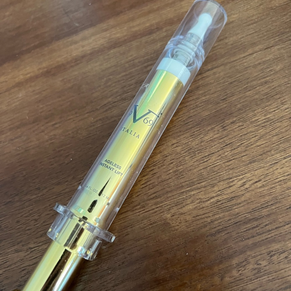 Versace Ageless Instant Lift Face Lift Syringe